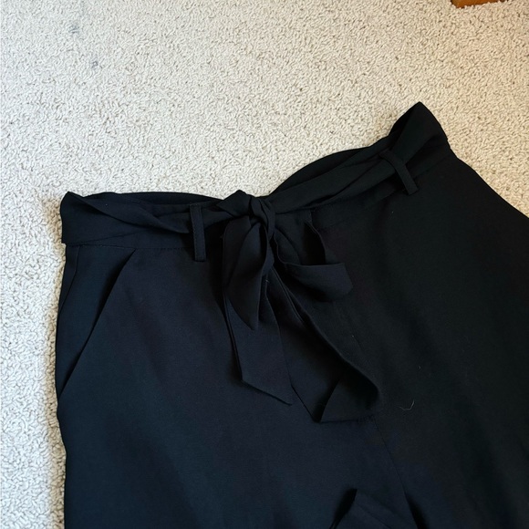 forever 21 black pleated paperbag waist trousers - Picture 6 of 14